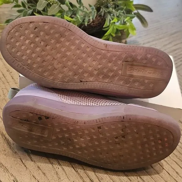 Skechers Pink Light-Up Sneakers with LED Soles Size 1 - Picture 8 of 9